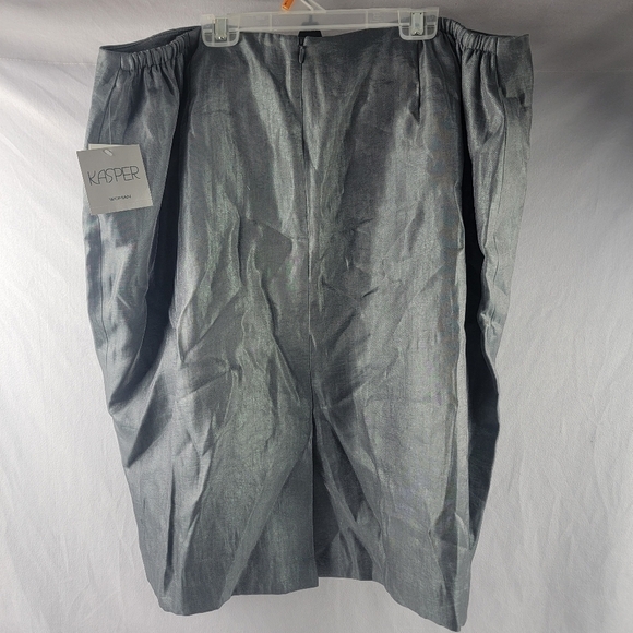 NWT Kasper Woman metallic pencil skirt in Silver Streak size 18W - Picture 4 of 5
